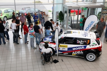 Autogramiáda Barum Czech Rally Zlín 31. 8. 2012 (Josef Petrů)